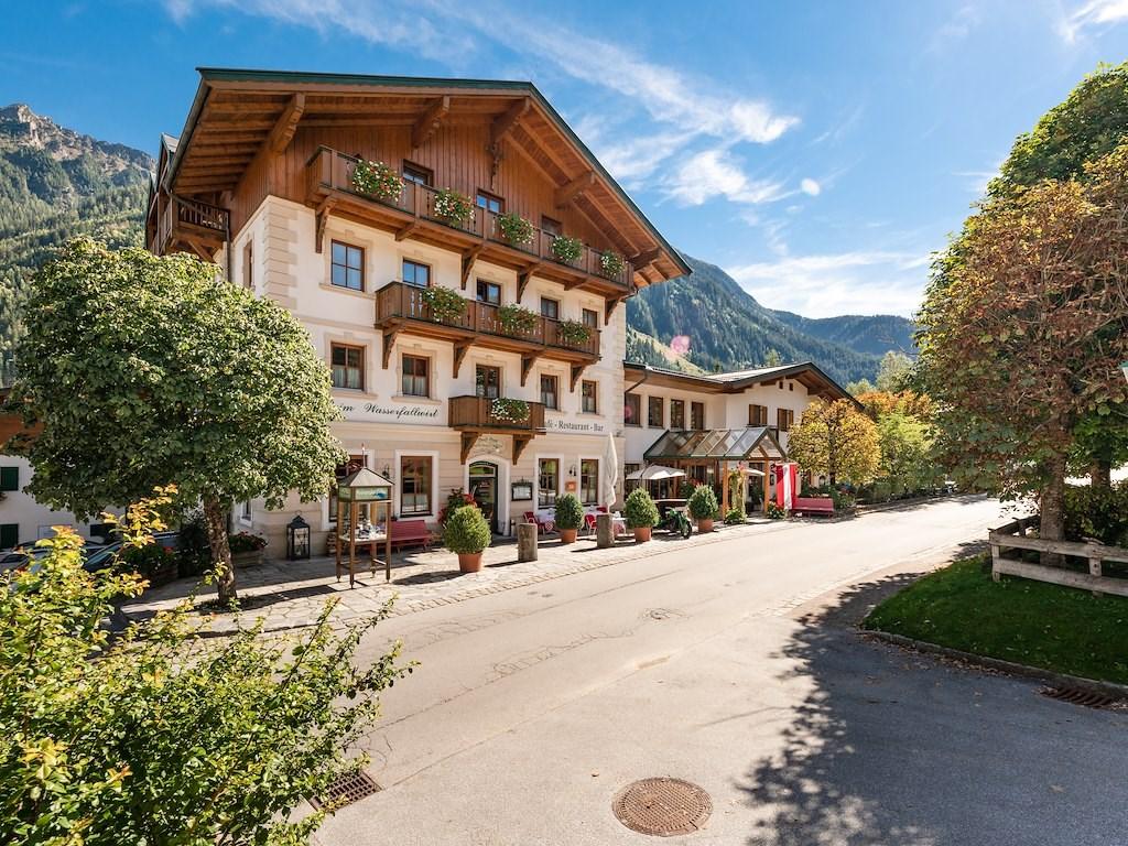 Hotel (12).jpg