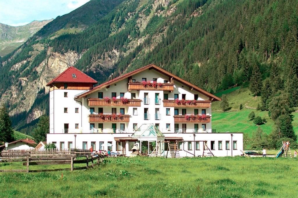 AT_INN_Tia_Monte__Tia_Mont_nwer8qL_00093.jpg
