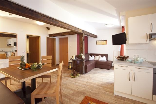 Penthouse Wohnzimmer.jpg