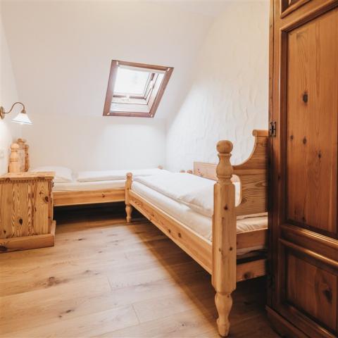 Schoenleitn_Apt_Felsenfest_Schlaf2(c)Heldentheater.jpg