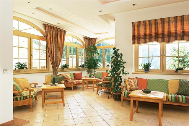 AT_KLU_Familienhotel_Bergho_ugbbjaj_00007.jpg