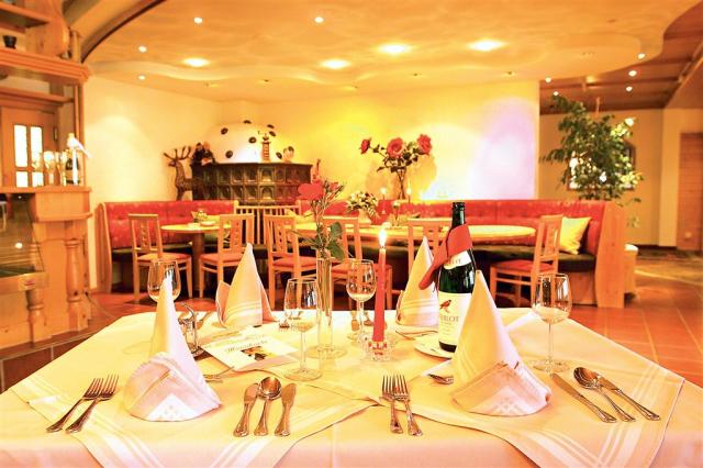 AT_KLU_Familienhotel_Bergho_ugbbjaj_00017.jpg