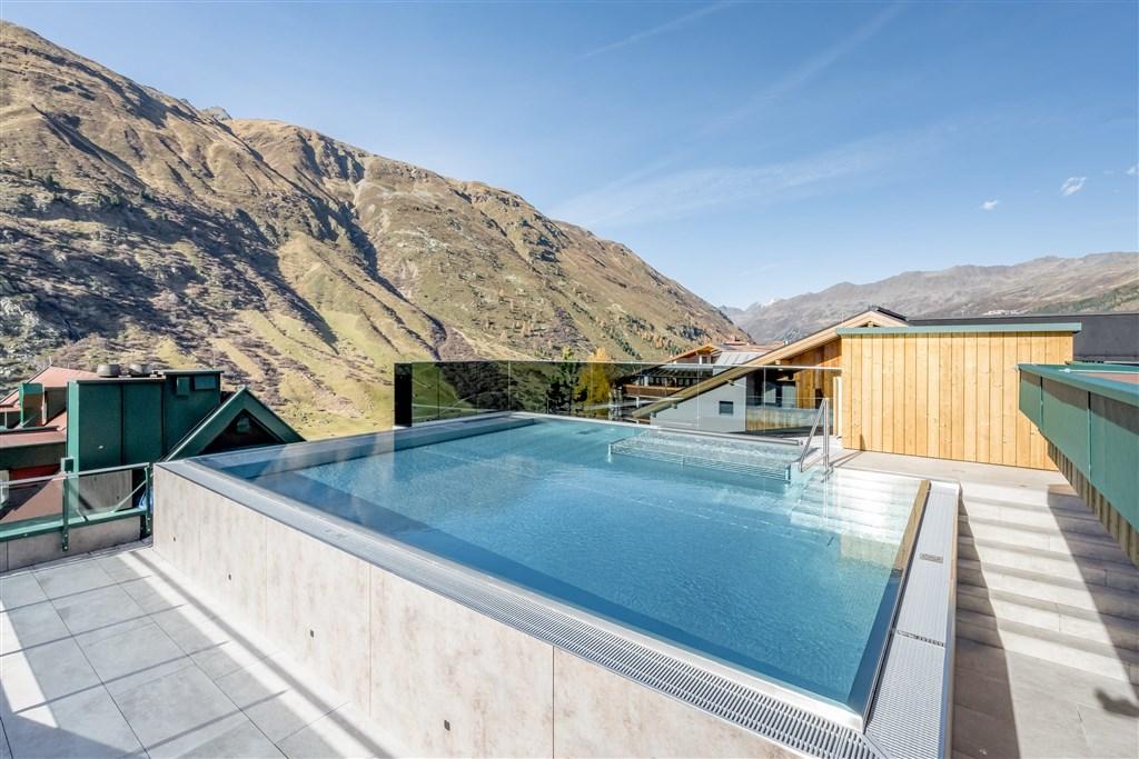 Pool (13).jpg