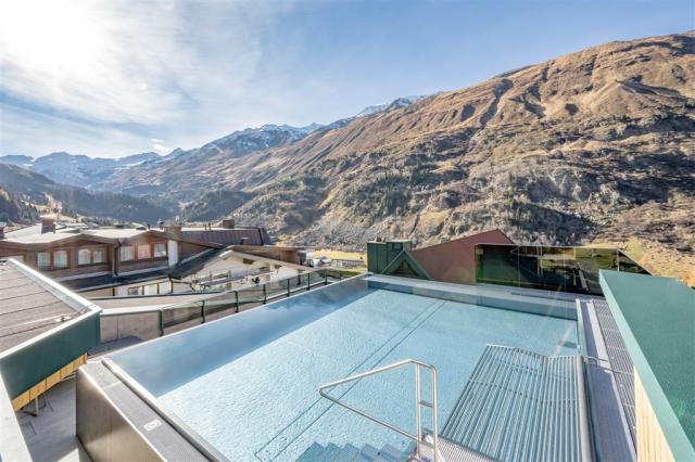 Pool (14).jpg