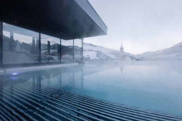 Pool_Hochwurzenblick_6.jpg