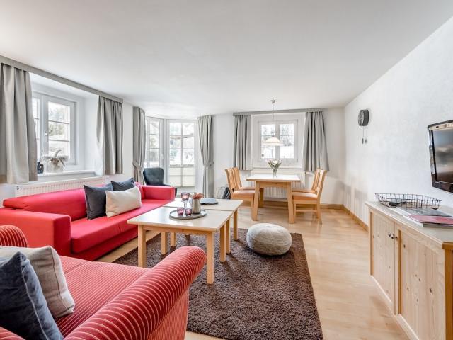 FamAppartementLandhaus_Wohnraum.jpg