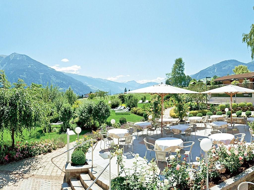 AT_INN_Gartenhotel_Crystal_9r87zhd_00018.jpg