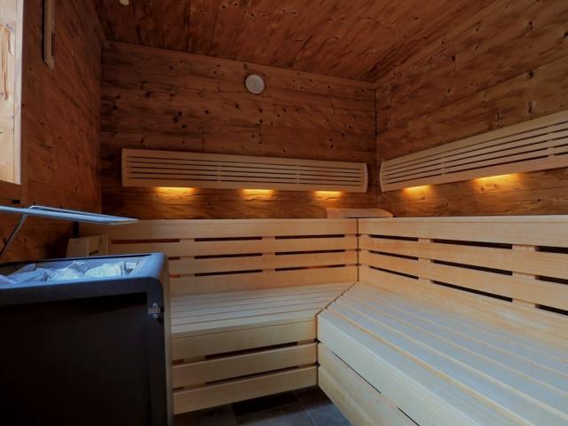 Finnische Sauna.jpg