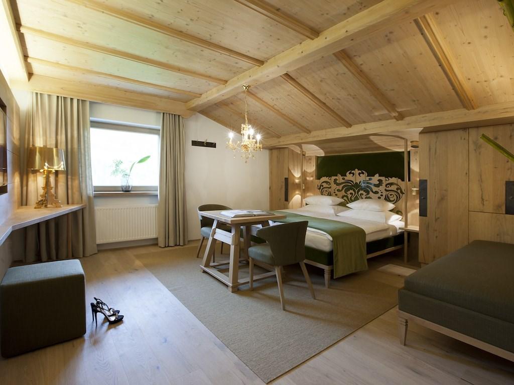 Doppelzimmer Deluxe II.jpg