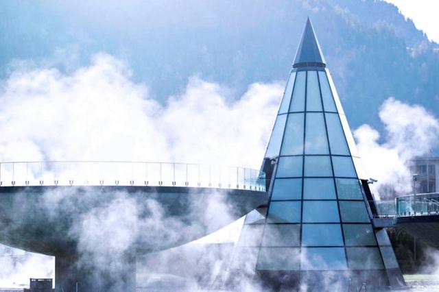 AT_INN_Aqua_Dome_hnwzv4b_00016.jpg