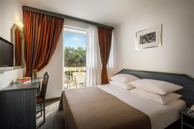 Double_Room_With_Balcony_S2BP_S3BP_1.jpg