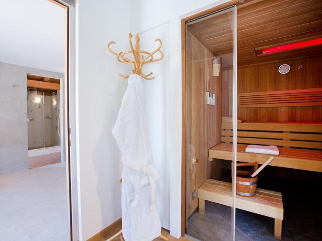 Schrofenstein_Gebaeude_Raeumlichkeiten_Wellness&Spa_Bereich_Sau