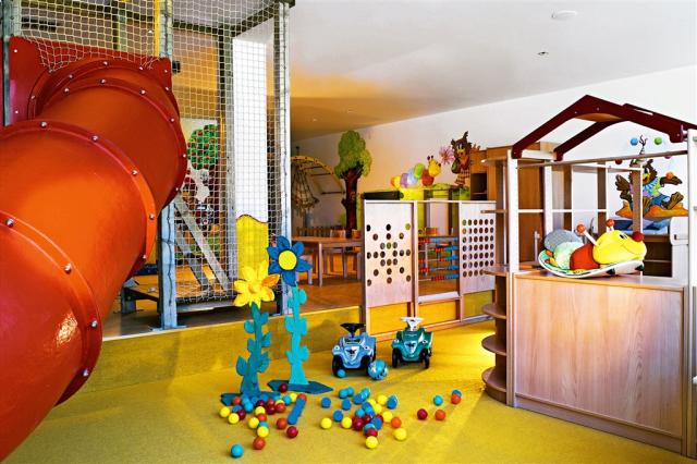AT_KLU_Falkensteiner_Hotel__Lnhmk7L_00088.jpg