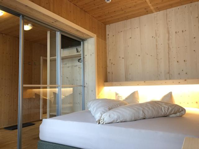 juniorsuite_03.jpg