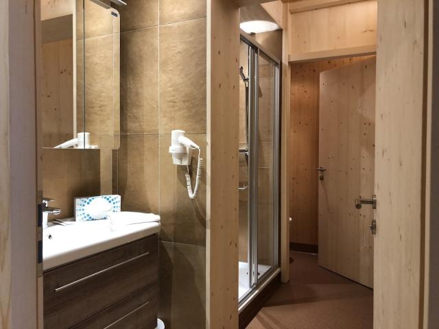 juniorsuite_bad01.jpg