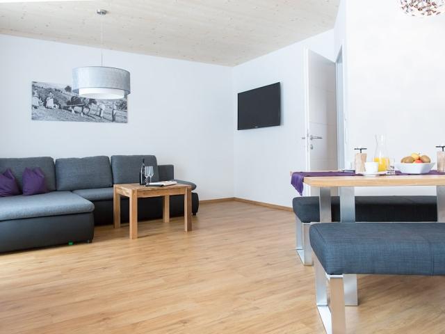 Thoraus-Lifestyle-07.jpg