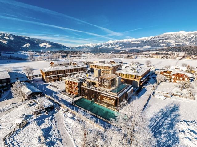 2012mw_falkensteiner-kronplatz-exterior_360grad_100_0954-0001.j