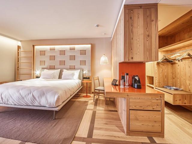 2012dr_falkensteiner-kronplatz-room_A04C42901.jpg