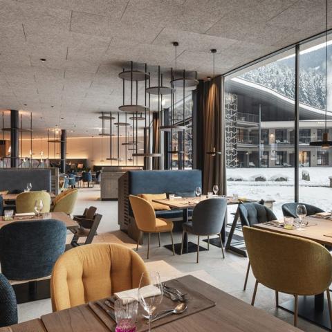 family-resort-lido-restaurant.jpg