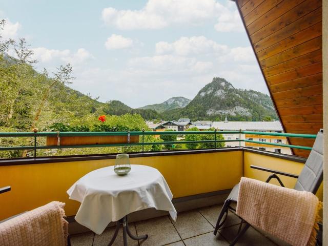 Doppelzimmer mit Bergblick (5).jpg