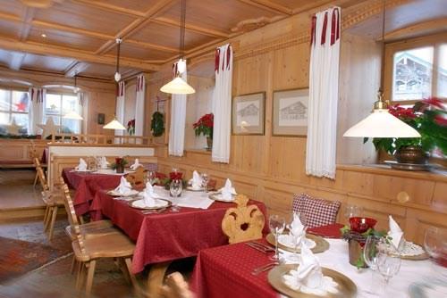 Restaurant 1.jpg
