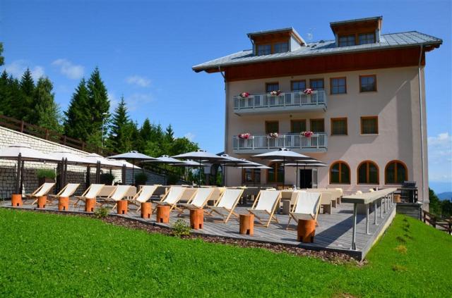 ESTERNO3 groß - Kopie.jpg