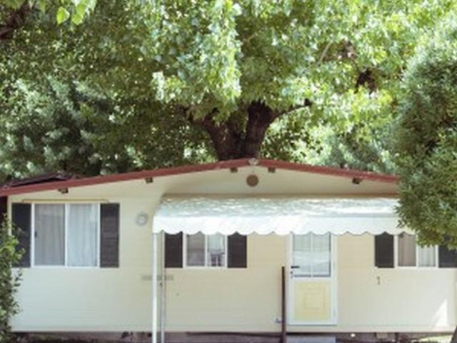 VRN-93884-006 Mobilhome.jpg