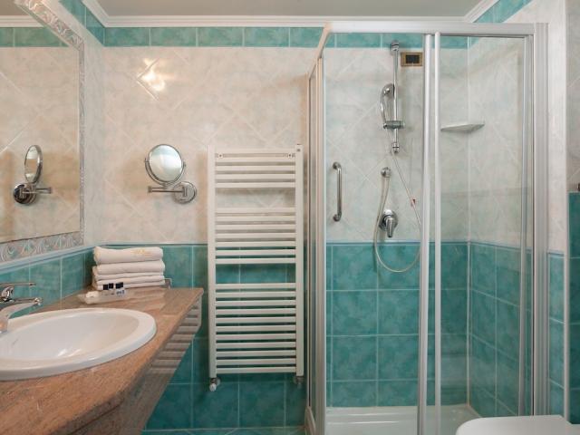 VRN-03248- (21).jpg