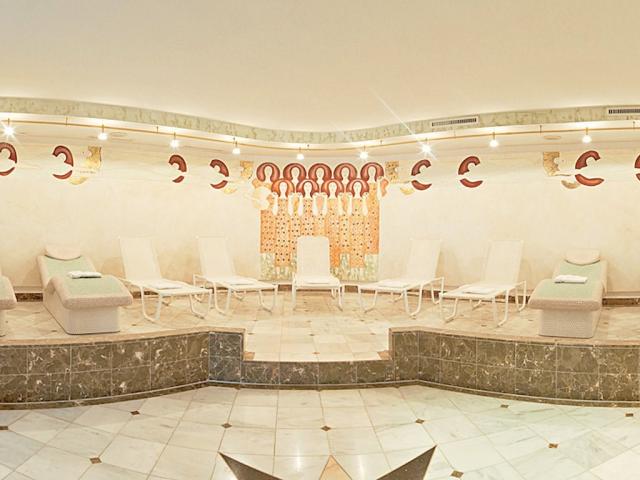 AT_INN_Gartenhotel_Crystal_9r87zhd_00015.jpg