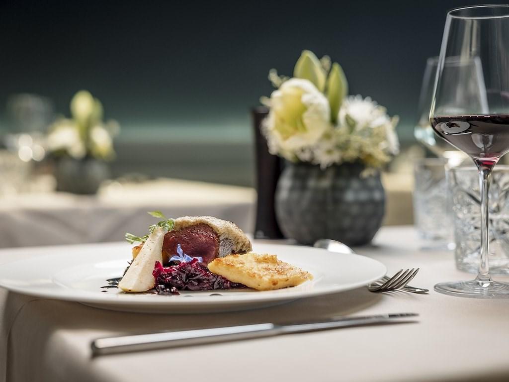 hotelrestaurant-abendessen1-hotel-aqua-dome-tirol-therme-laenge