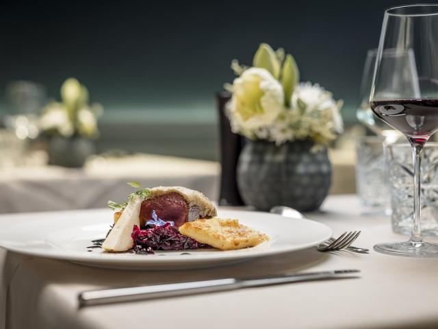 hotelrestaurant-abendessen1-hotel-aqua-dome-tirol-therme-laenge
