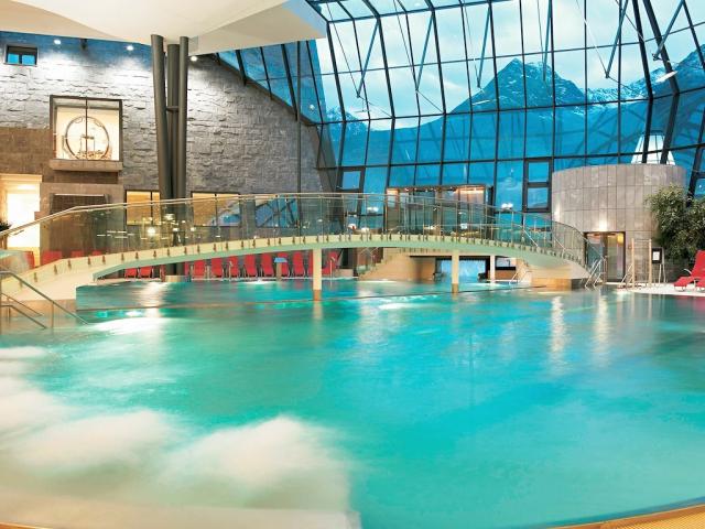 AT_INN_Aqua_Dome_hnwzv4b_00006.jpg