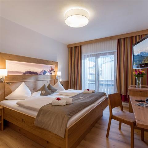 Hotel_Sonnschein_Sonnbergweg_5_Niederau_01_2022_Zimmer_212.jpg