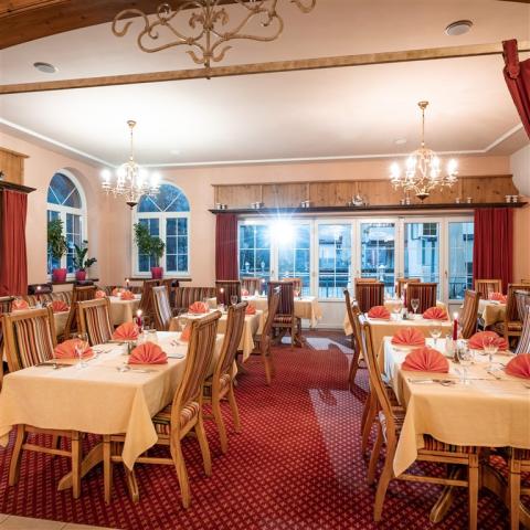 Speisesaal (1).jpg