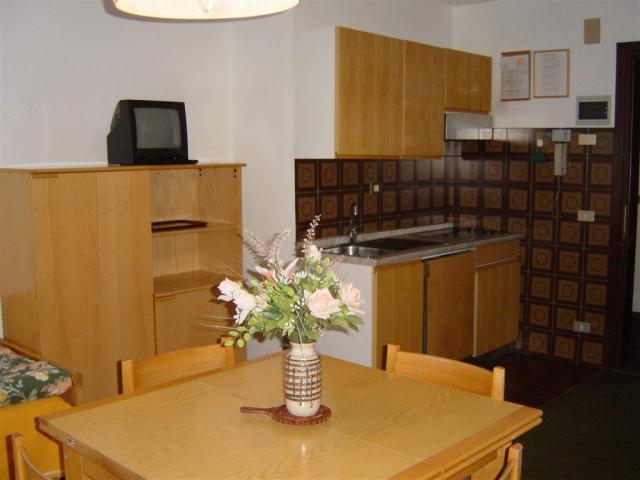 BZO-93023-004.jpg