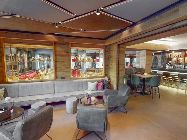 Hotel-Kendler-Restaurants-neue-Rezeption-Lounge-12.jpg