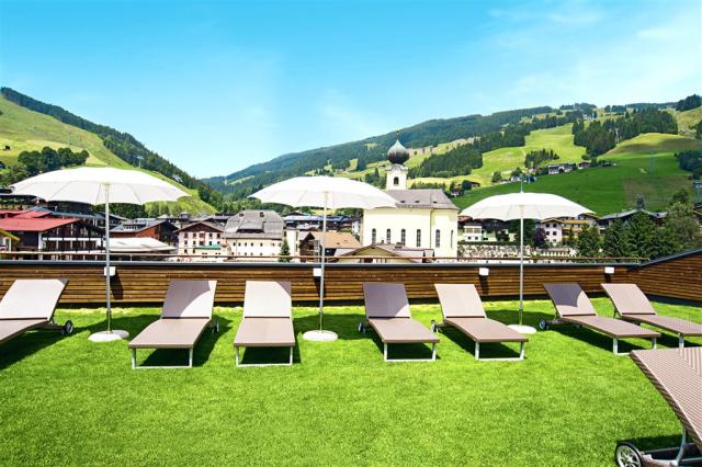 AT_INN_Alpinresort_Sport___kqnkmLy_00025.jpg