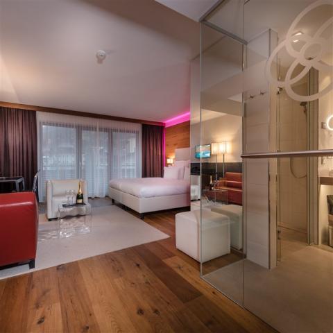 Doppelzimmer Superior (9).jpg