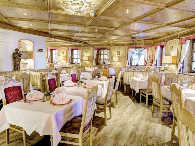 Hotel Bauer 18.jpg