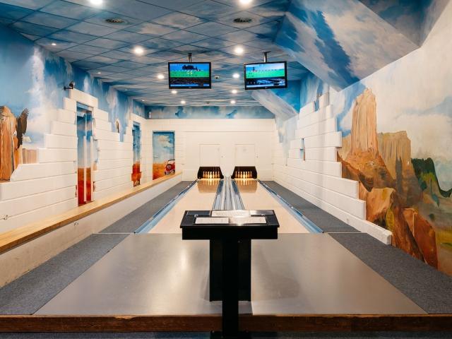Bowling.jpg