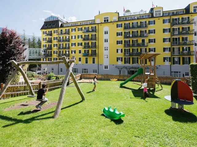 Spielplatz.jpg