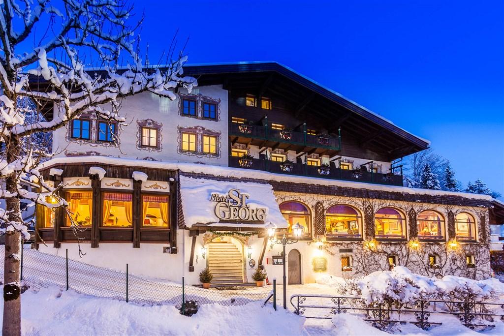 StGeorgHotelFotoFelschwinterzellamseeAussenaufnahmen.jpg