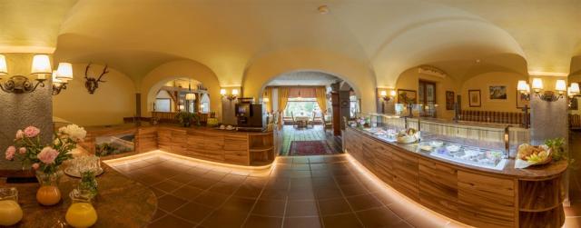 Hotel St.Georg Zell am See - Frühstück 1.jpg