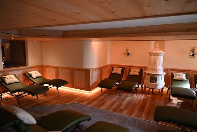 Wellnessrelaxbereichhotelstgeorg.jpg