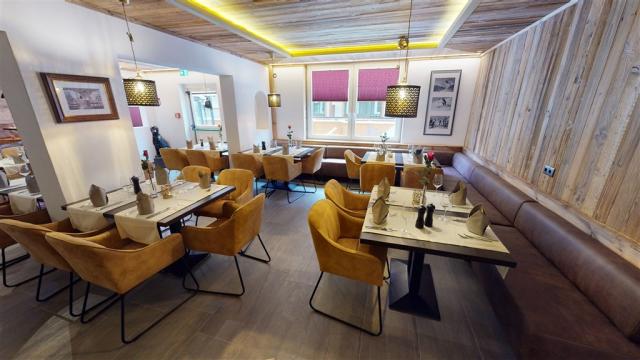 HOTEL-PANTHERA-Restaurant-6.jpg