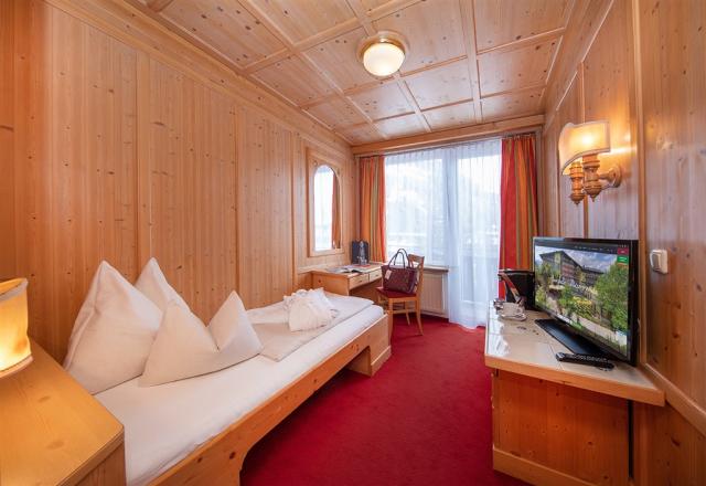 Hotel_Latini_Einzelzimmer_Alpenrose.jpg