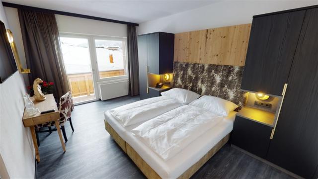 STANDARD DOPPEL-ZIMMER-314-BETT.jpg