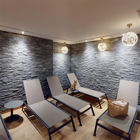 WELLNESS-Photo-1.jpg