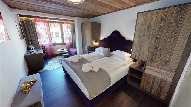 DOPPELZIMMER-SUPERIOR-Zimmer2.jpg