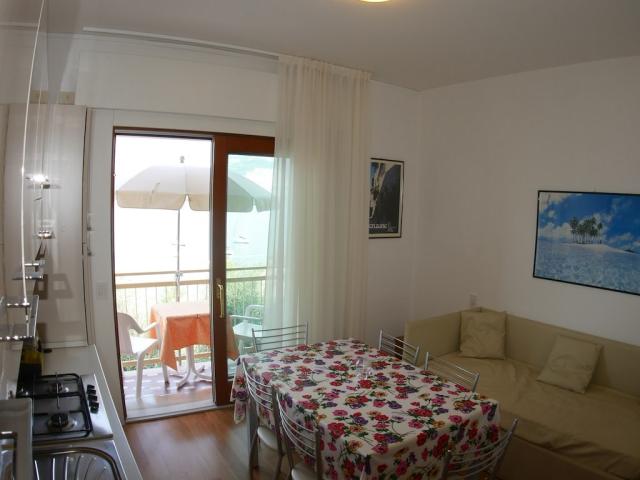 VRN-93750-000 Bilo.jpg